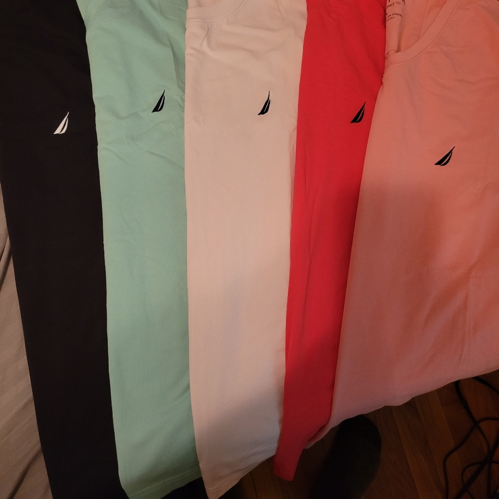 5 Nautica Short sleeve red oran black green cream